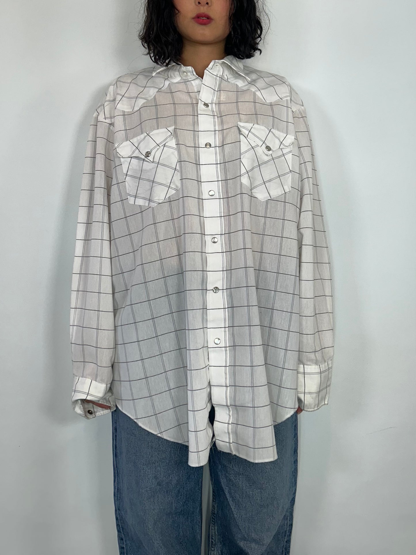 Vintage Pearl Snap Long Sleeve