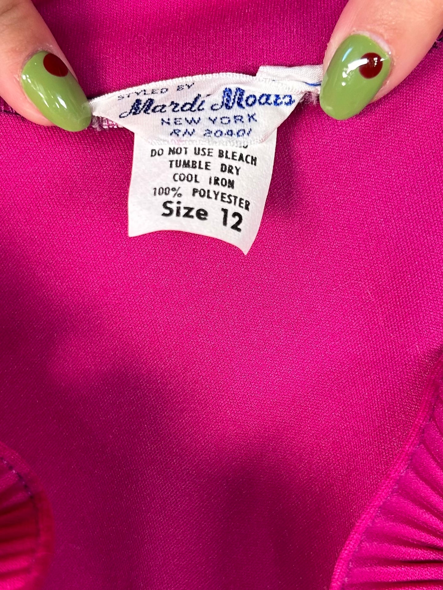 Vintage Frilly Fuchsia Button up