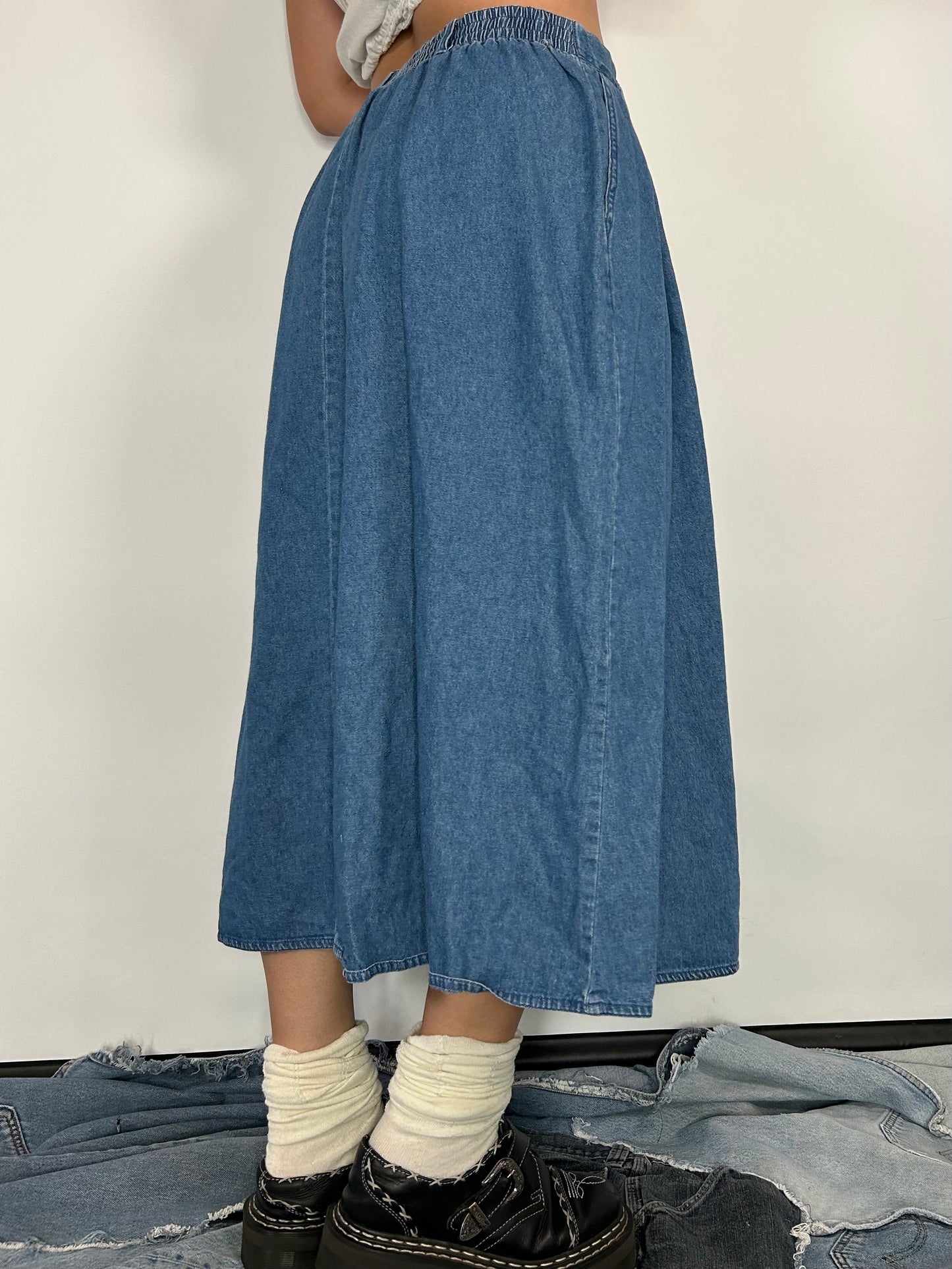 Vintage Denim Flowy skirt