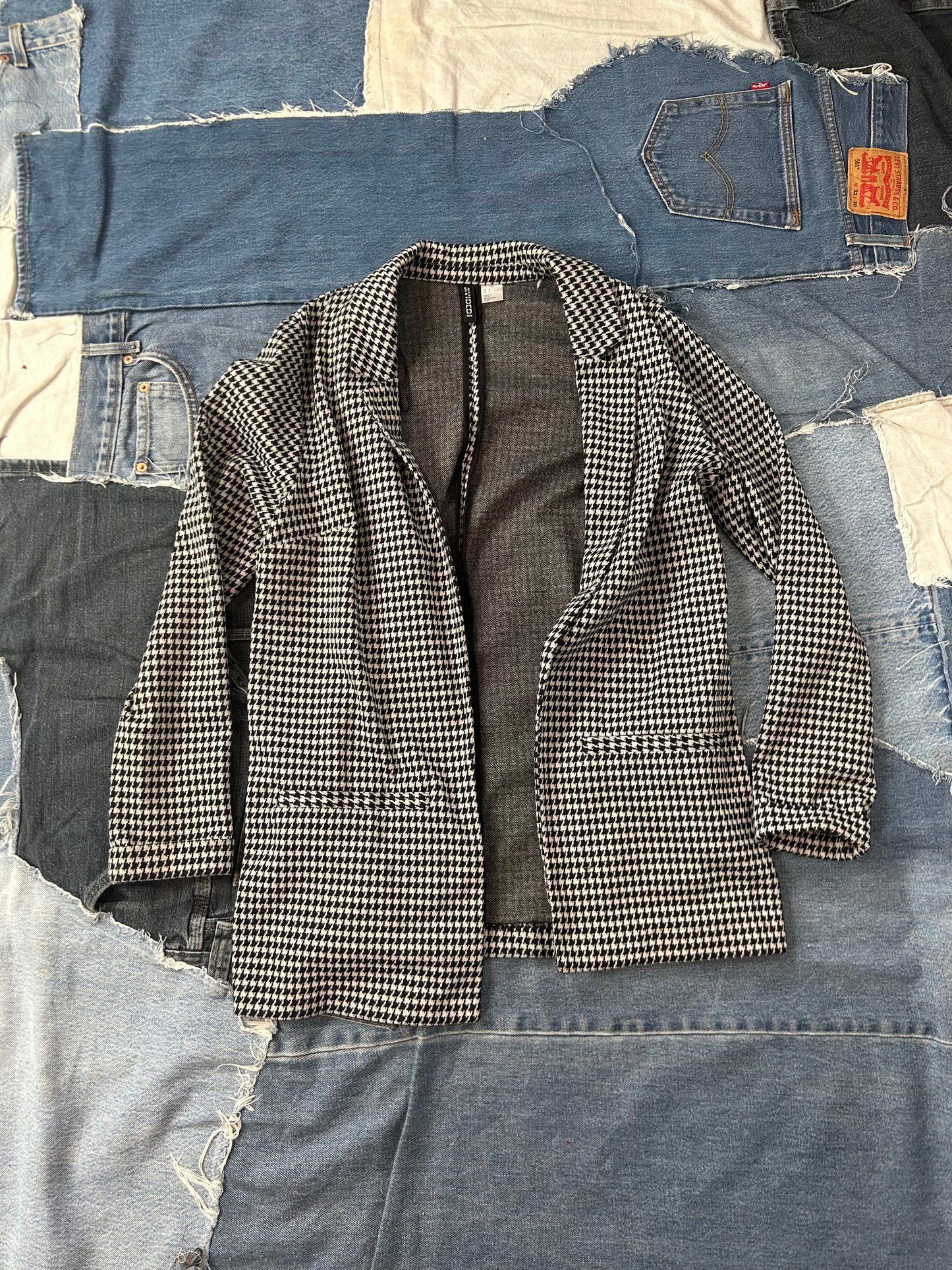 Houndstooth Relaxed Blazer