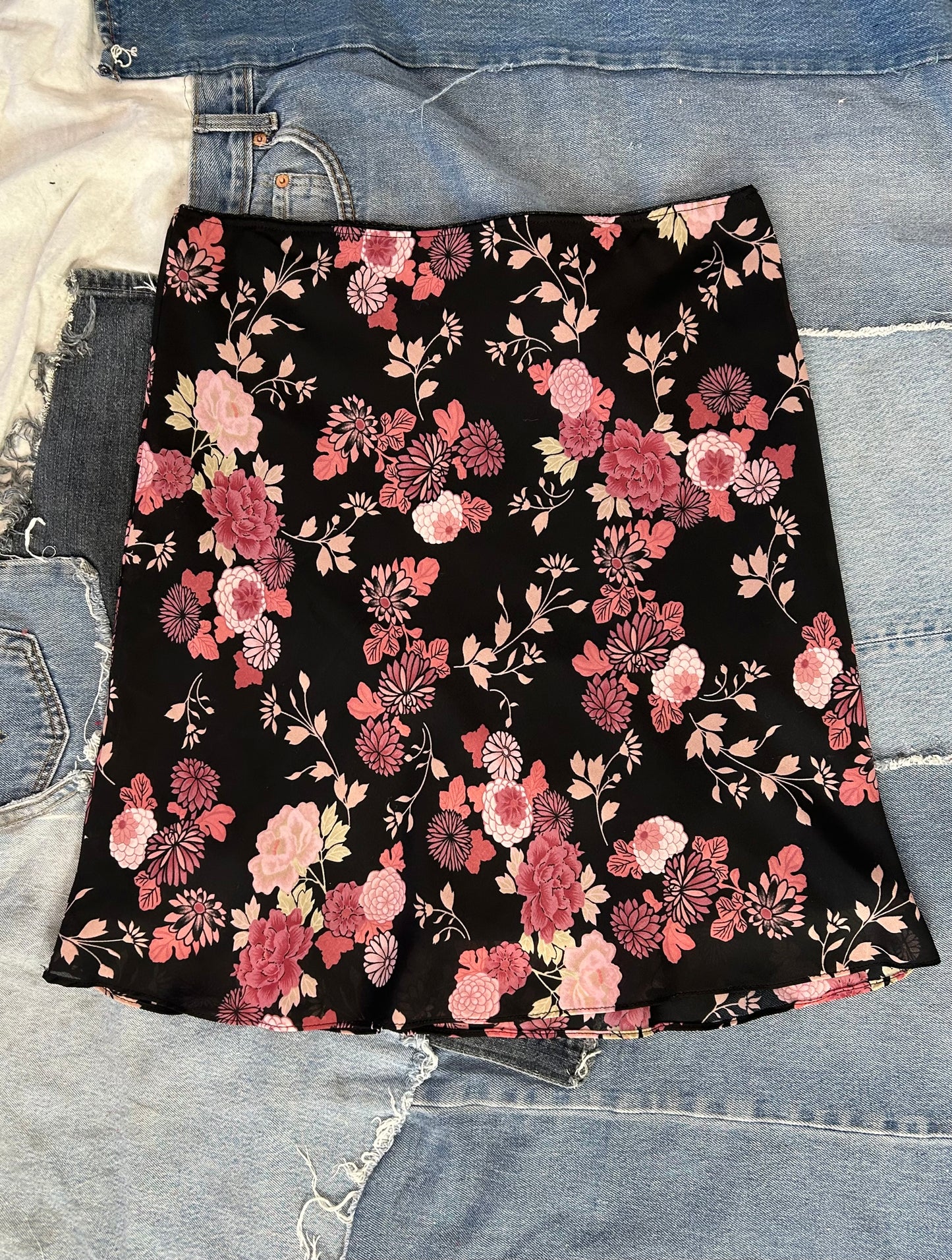 Floral Flowy Pink Midi Skirt