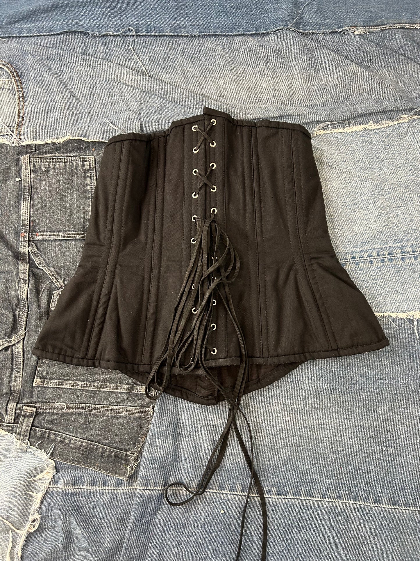 Black Lace-up Corset