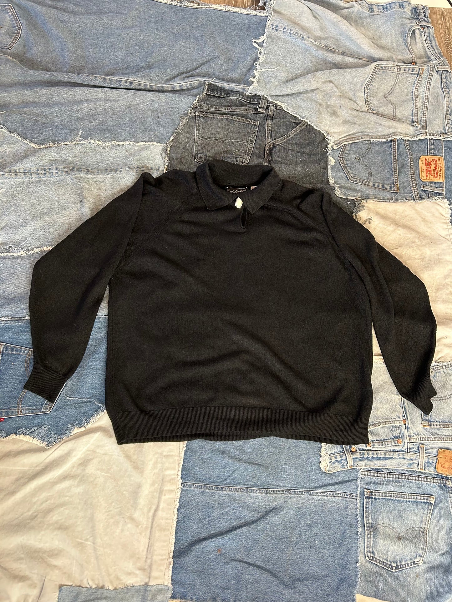 Vintage Pullover Black Sweater
